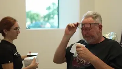 Getting New Teeth After 30 Years | Smileloc® Patient Reaction